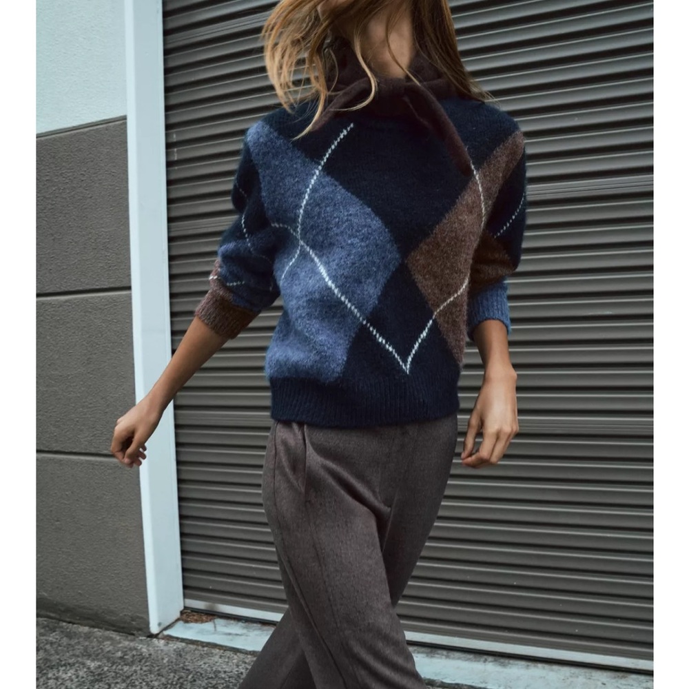 NWT Zara diamond knit sweater